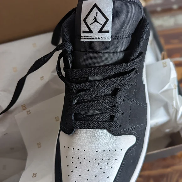 Air Jordan 1 lows
